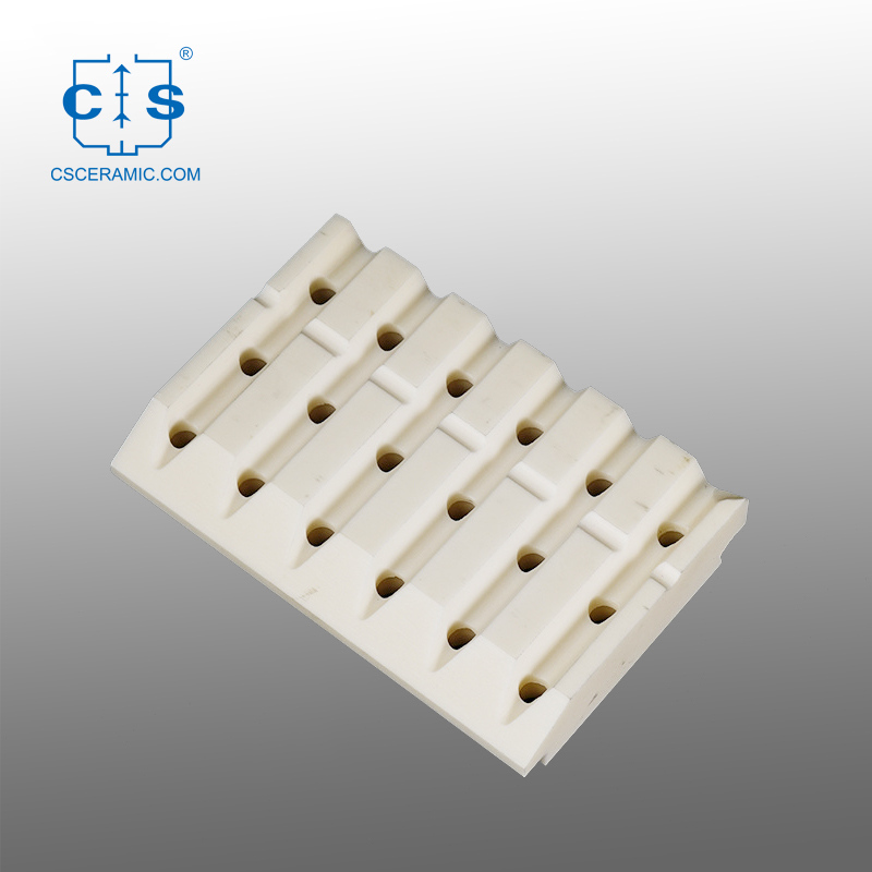 Универсальное применение керамики из оксида алюминия